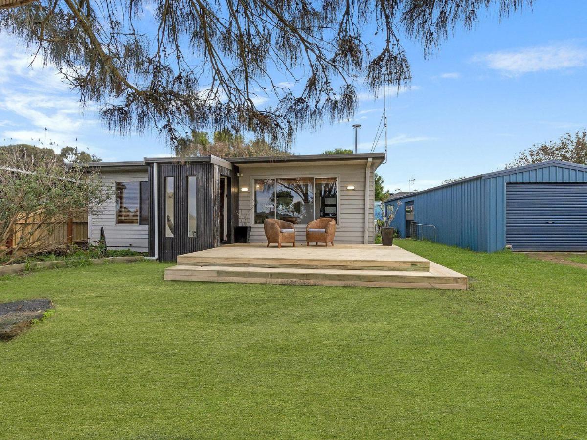 Willan 43 Powling Street Port Fairy Exterior photo